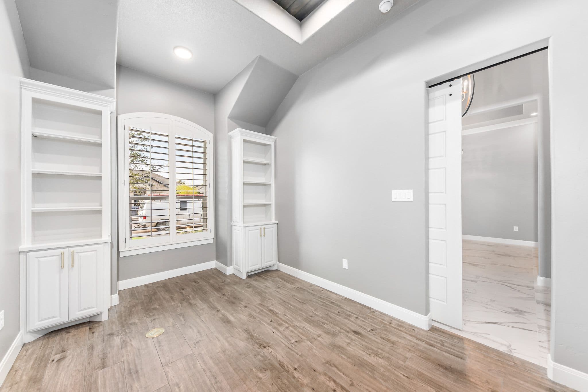 406 Springwood Court - Photo 22