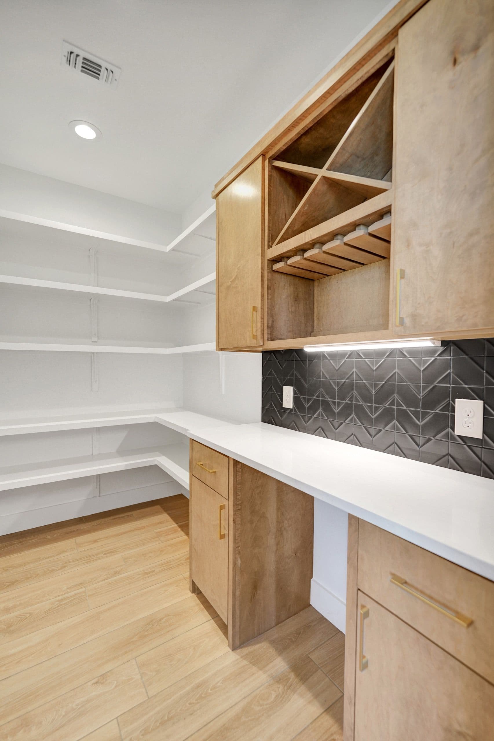 5208 Riverside - Photo 3