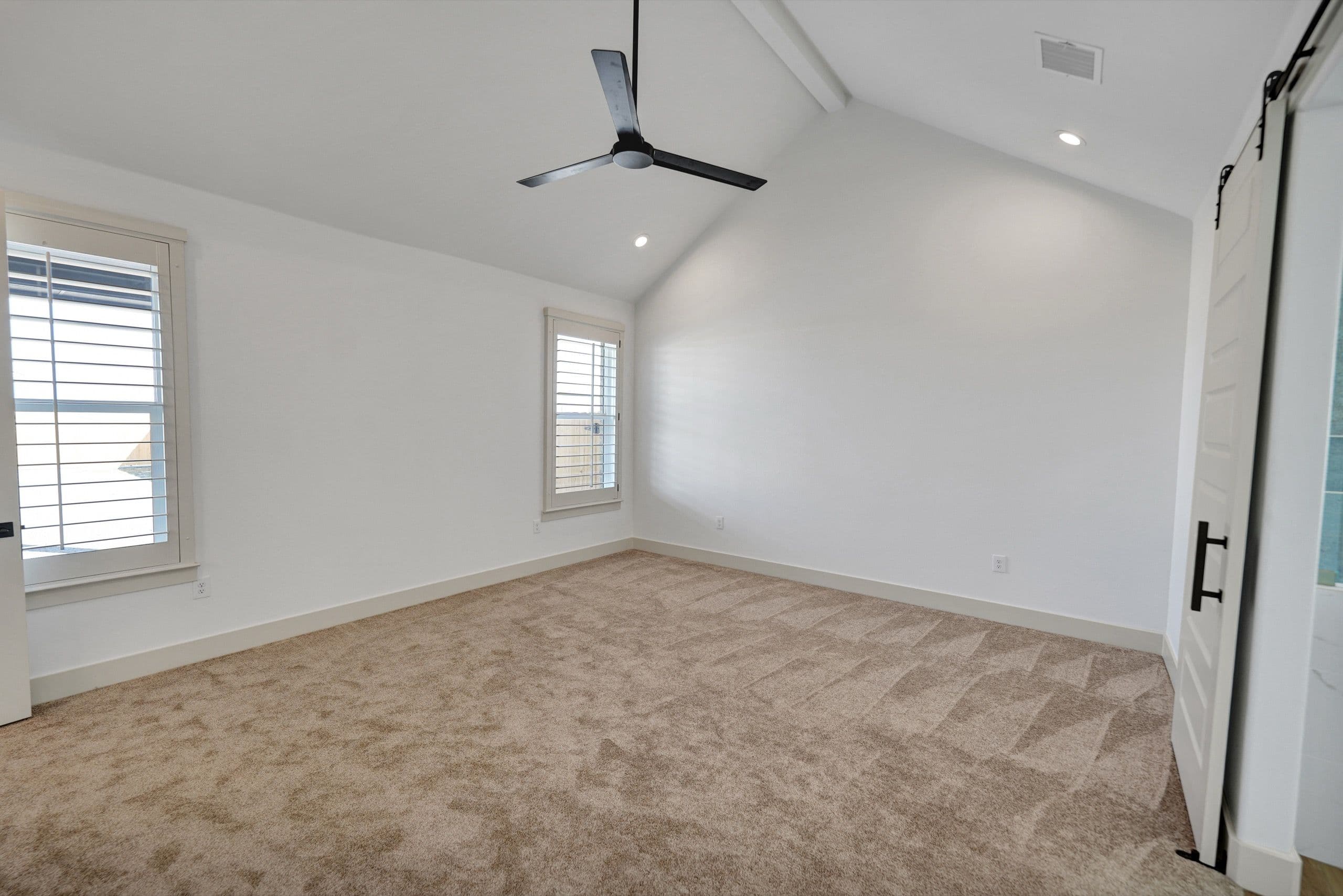 7012 WCR 42 - Photo 25