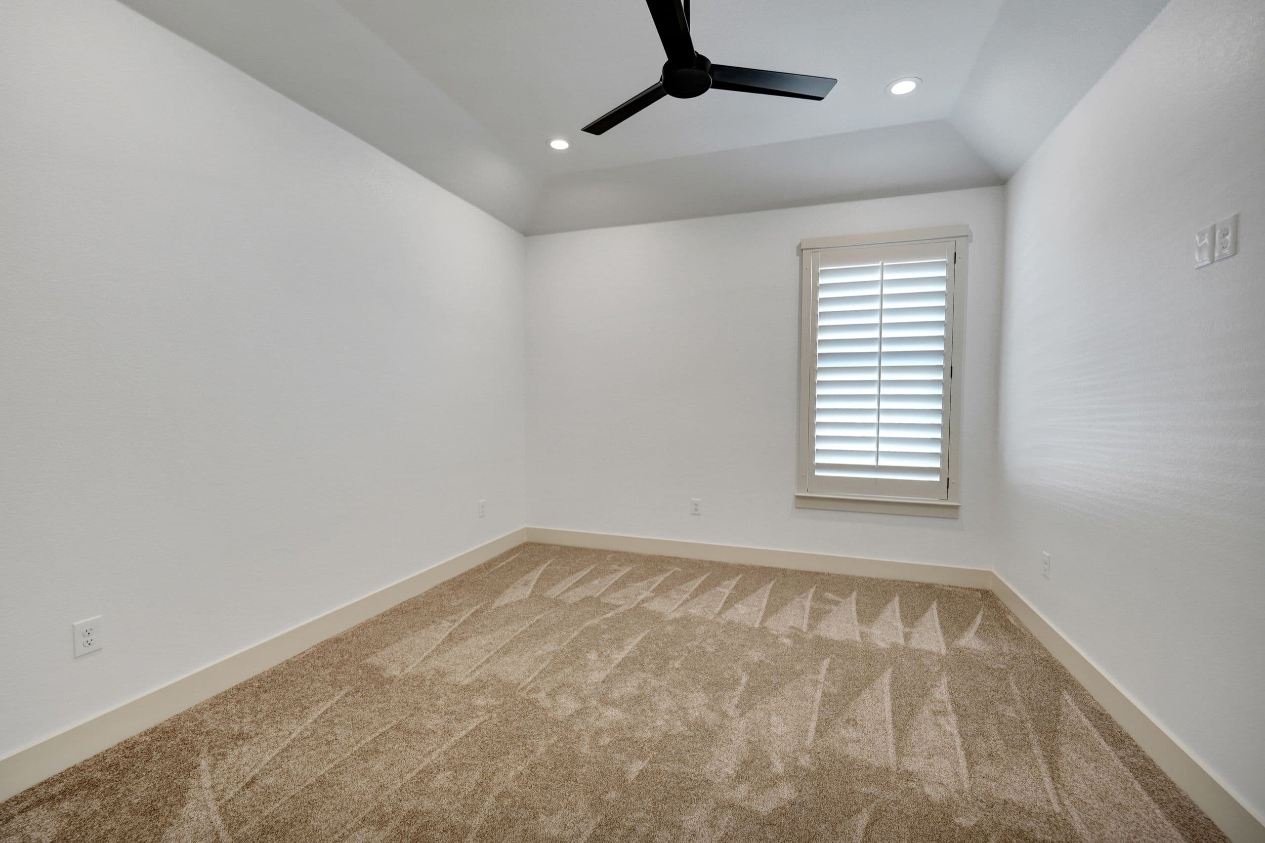 7012 WCR 42 - Photo 44