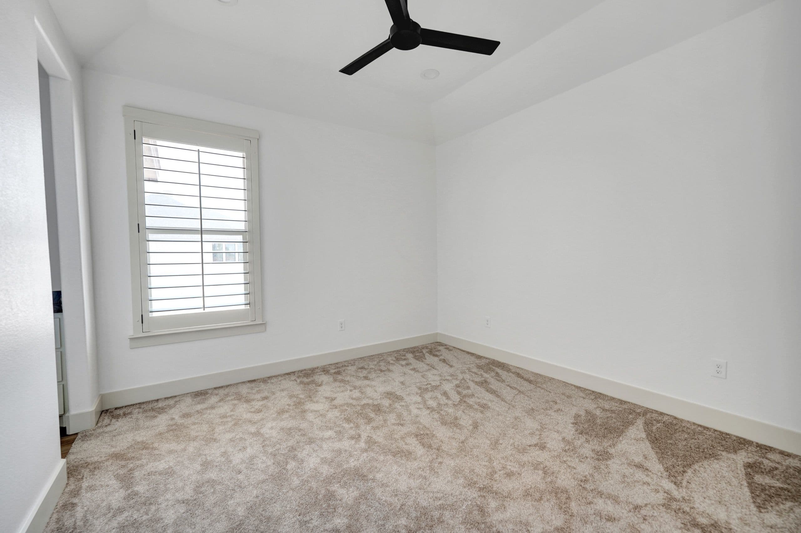 7012 WCR 42 - Photo 81