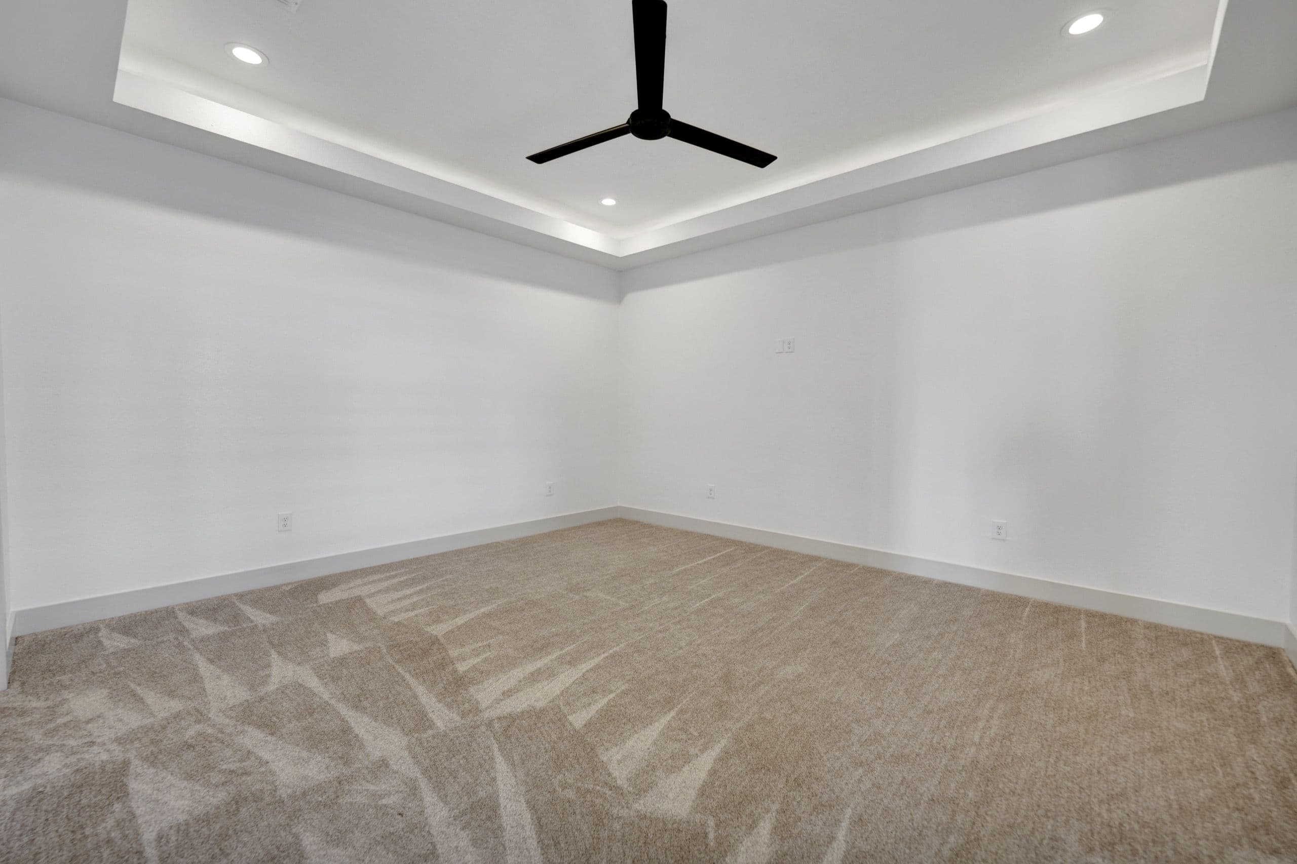 7012 WCR 42 - Photo 87