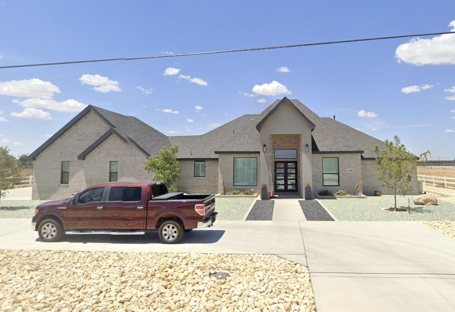 4405 Roadrunner Trail