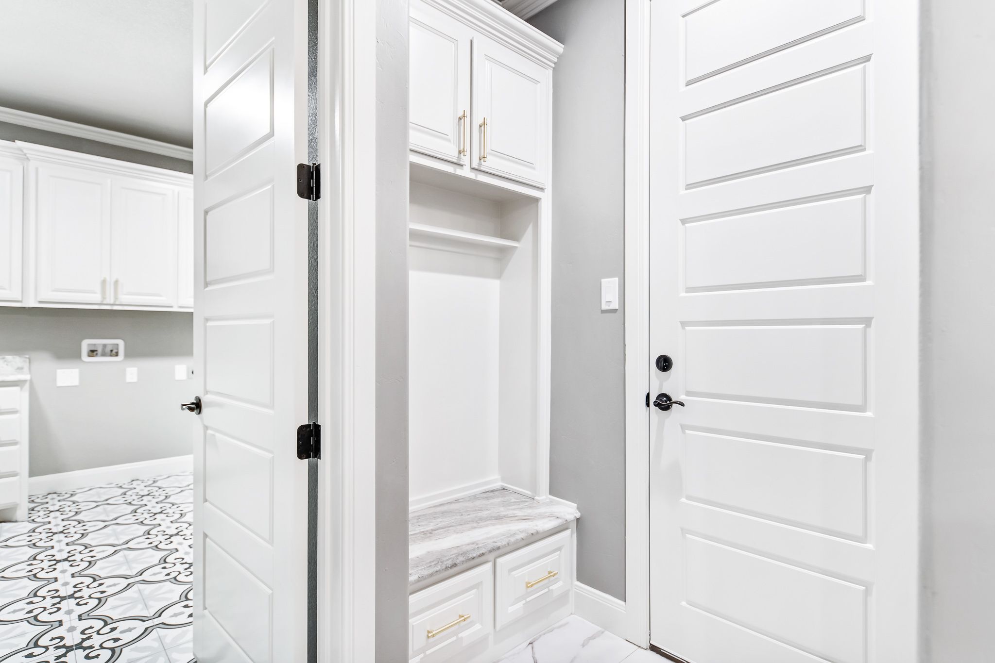 406 Springwood Court - Photo 34