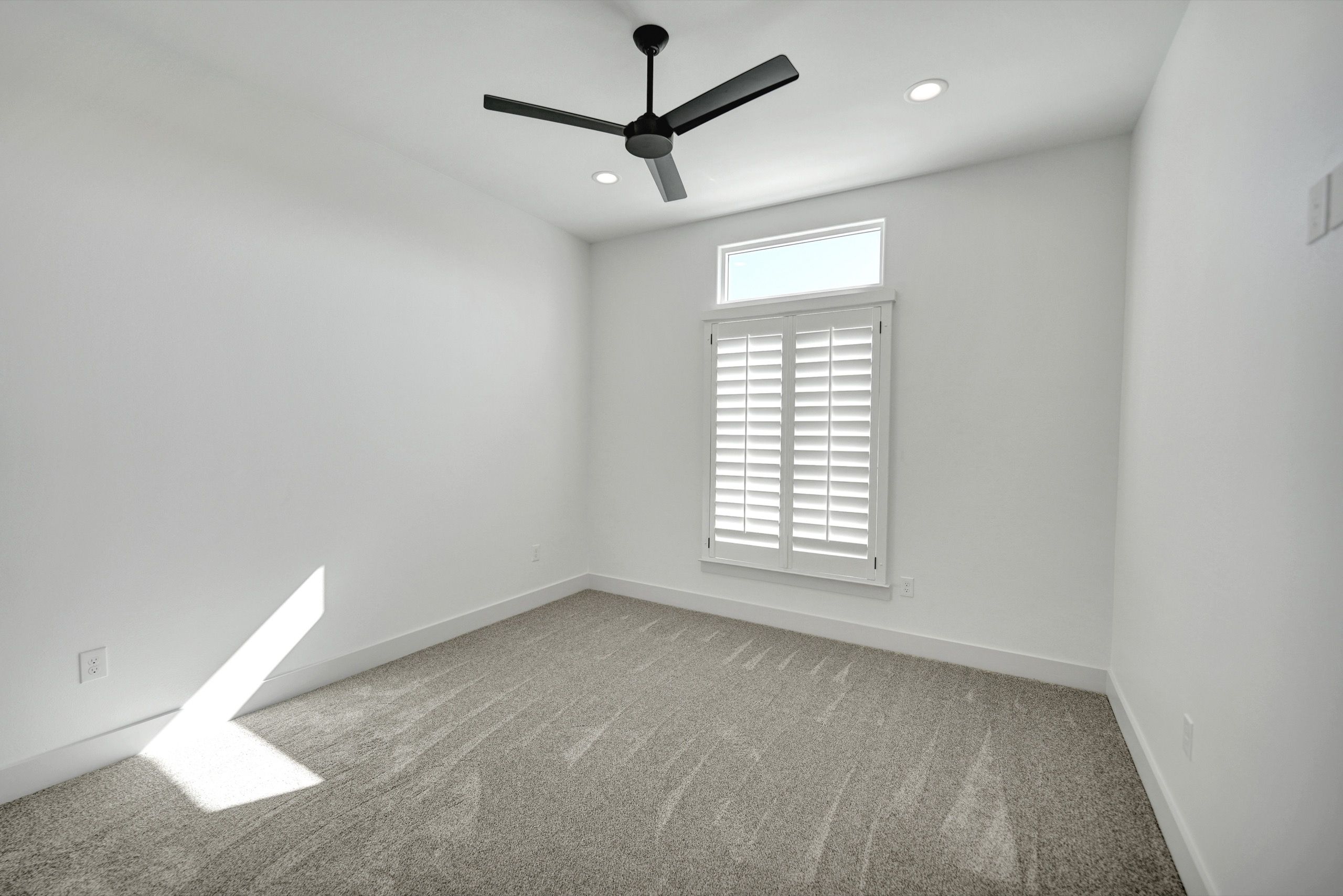 5208 Riverside - Photo 28