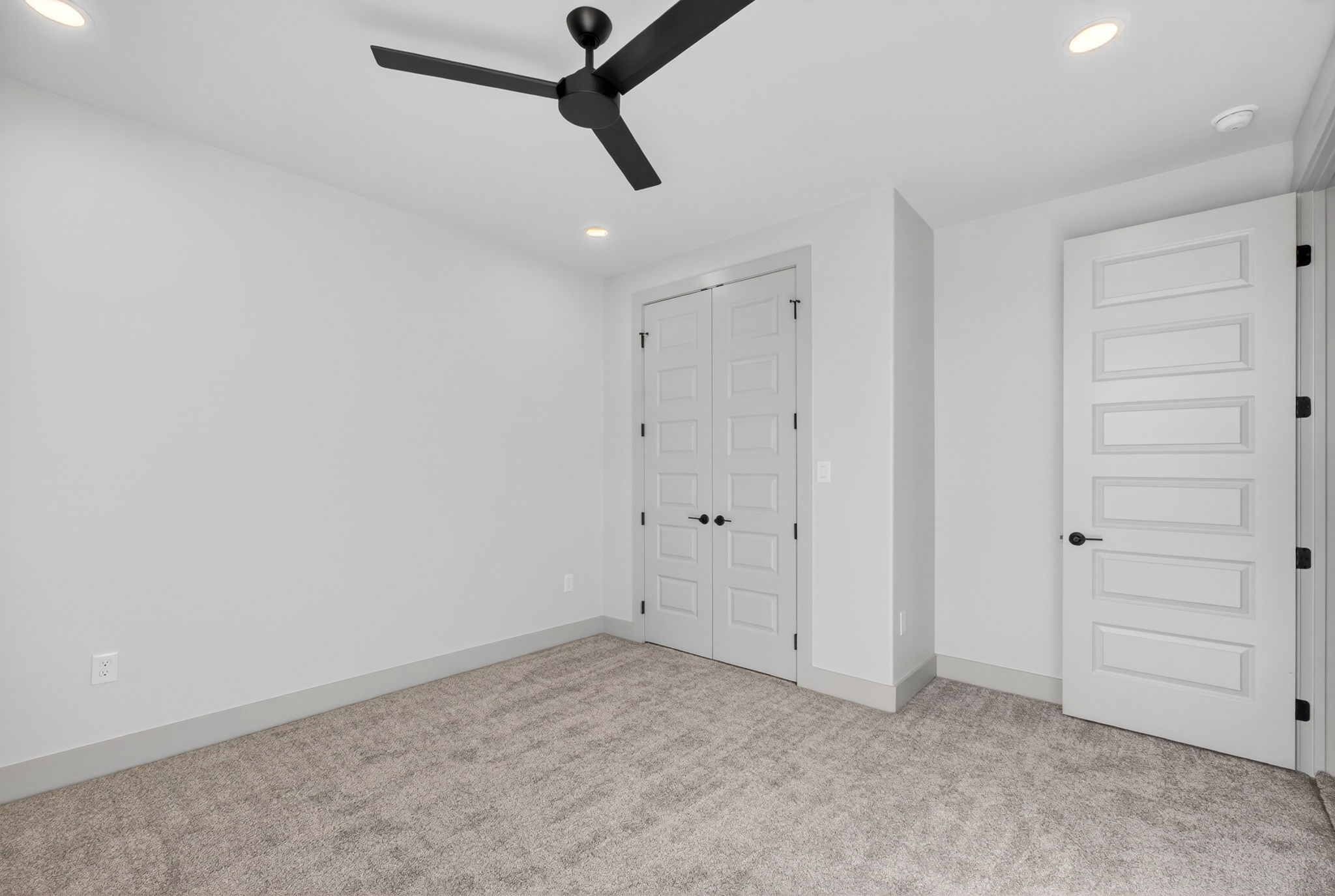 1707 S County Rd 1138 - Photo 40