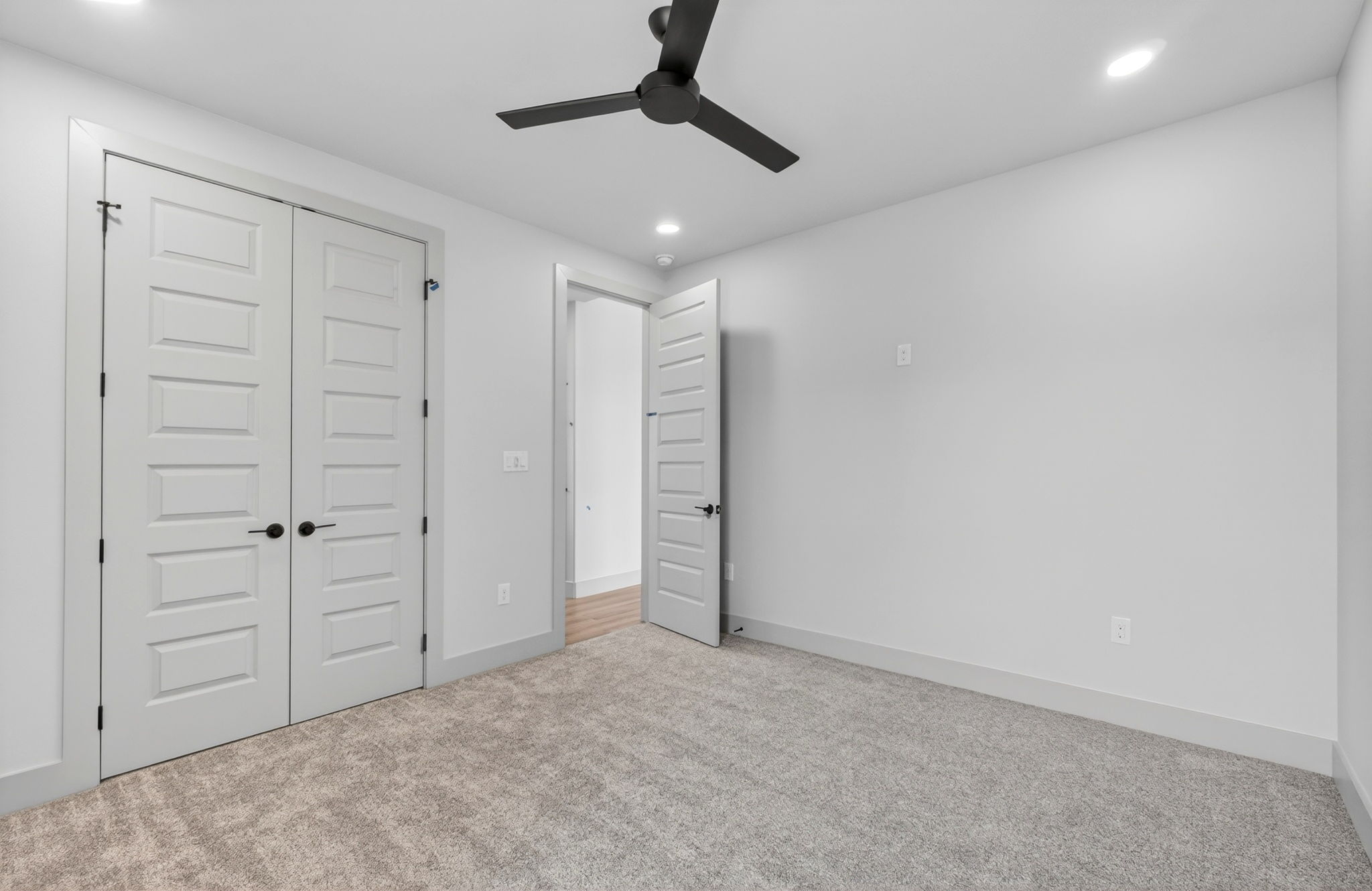 1707 S County Rd 1138 - Photo 44