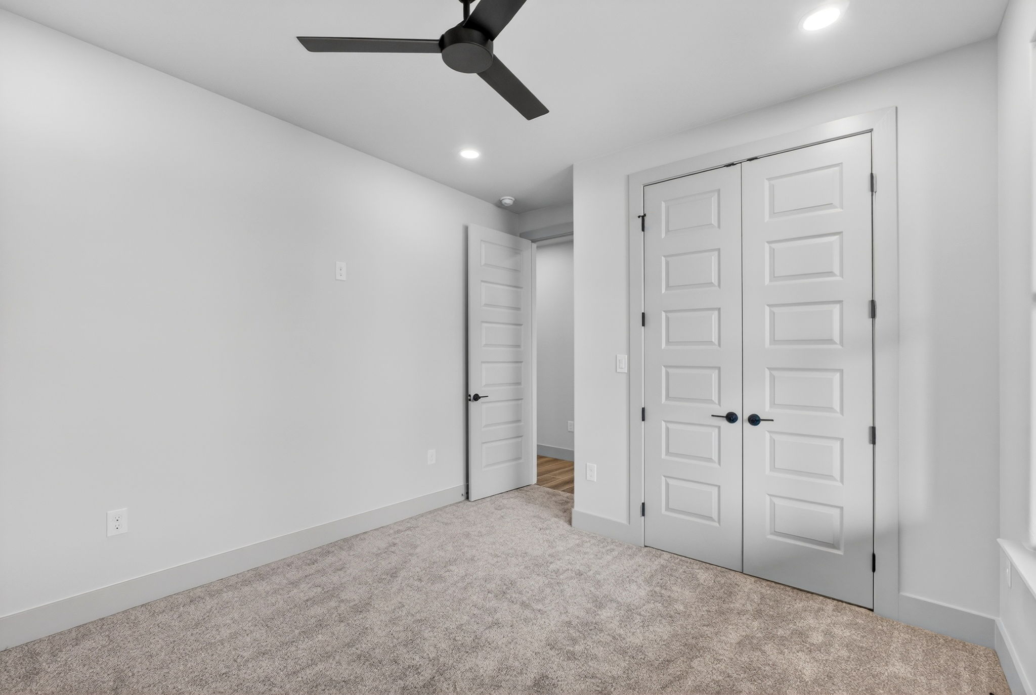 1707 S County Rd 1138 - Photo 50