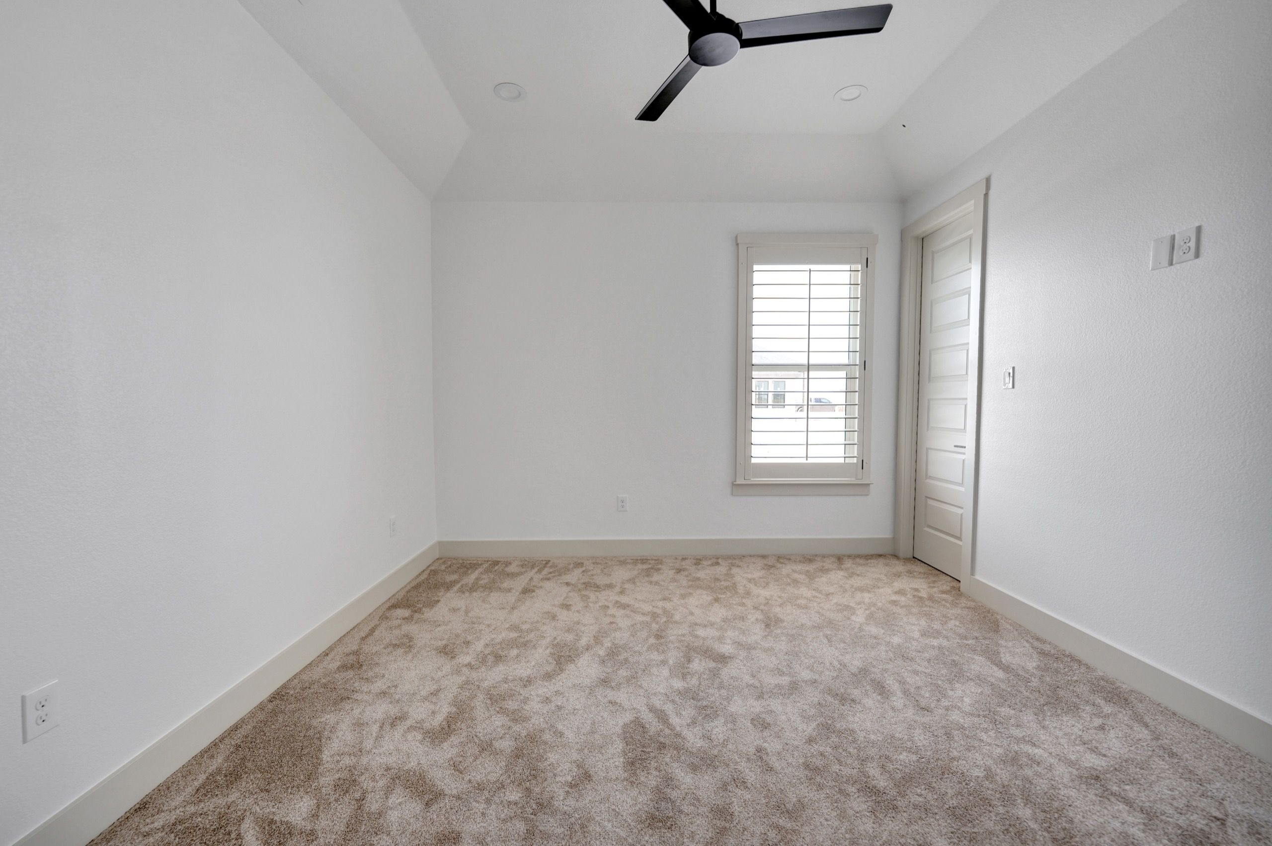 7012 WCR 42 - Photo 55